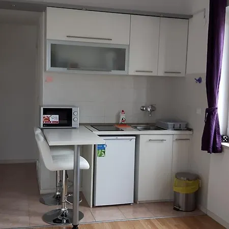 Apartamento Junuzovic *