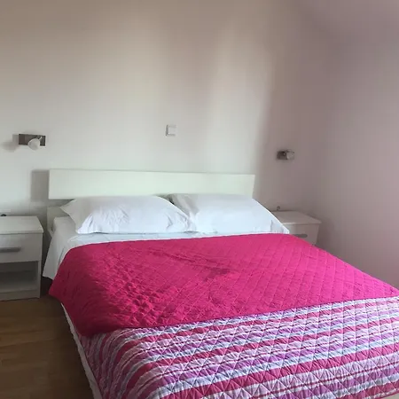 Apartment Junuzovic